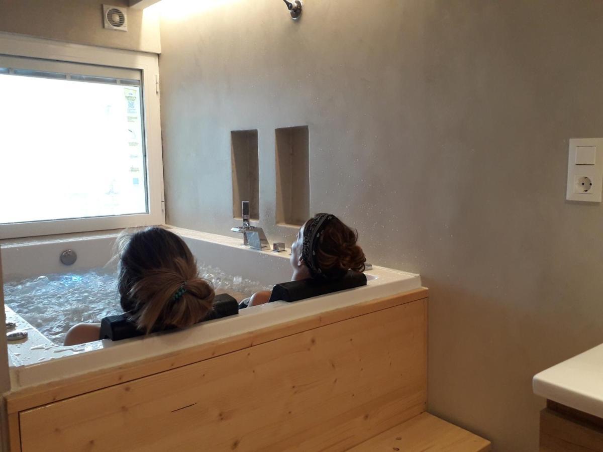 jacuzzi&sauna apartment ! Salou Esterno foto